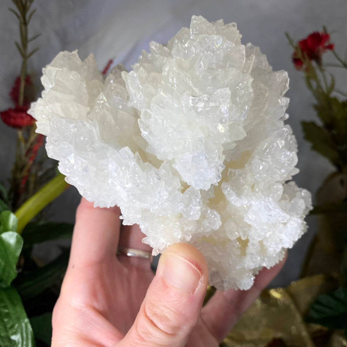 Beautiful Old White Calcite Granate and ite / Old 