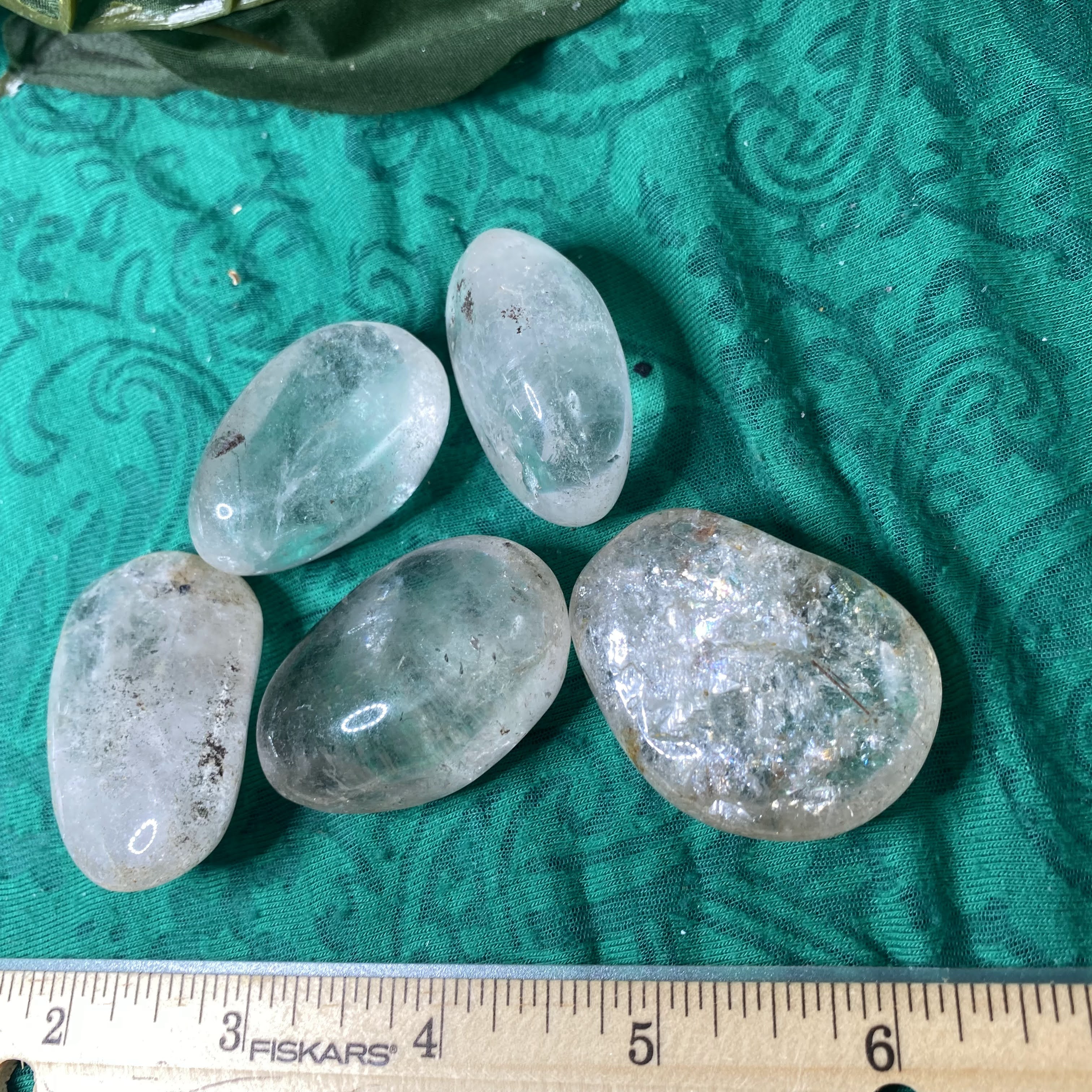 Clear Quartz - Clear Quartz Tumbled Stone (Bigger, some a little scenic B37 )