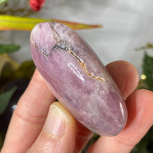 Load image into Gallery viewer, Lavender Rose Quartz - Gorgeous Palm Stones! (C116/C117/C118/C119)