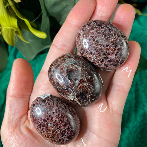 Garnet - SUPER Sweet Vibrant Small Garnet Palm Stones! (156/158/157)