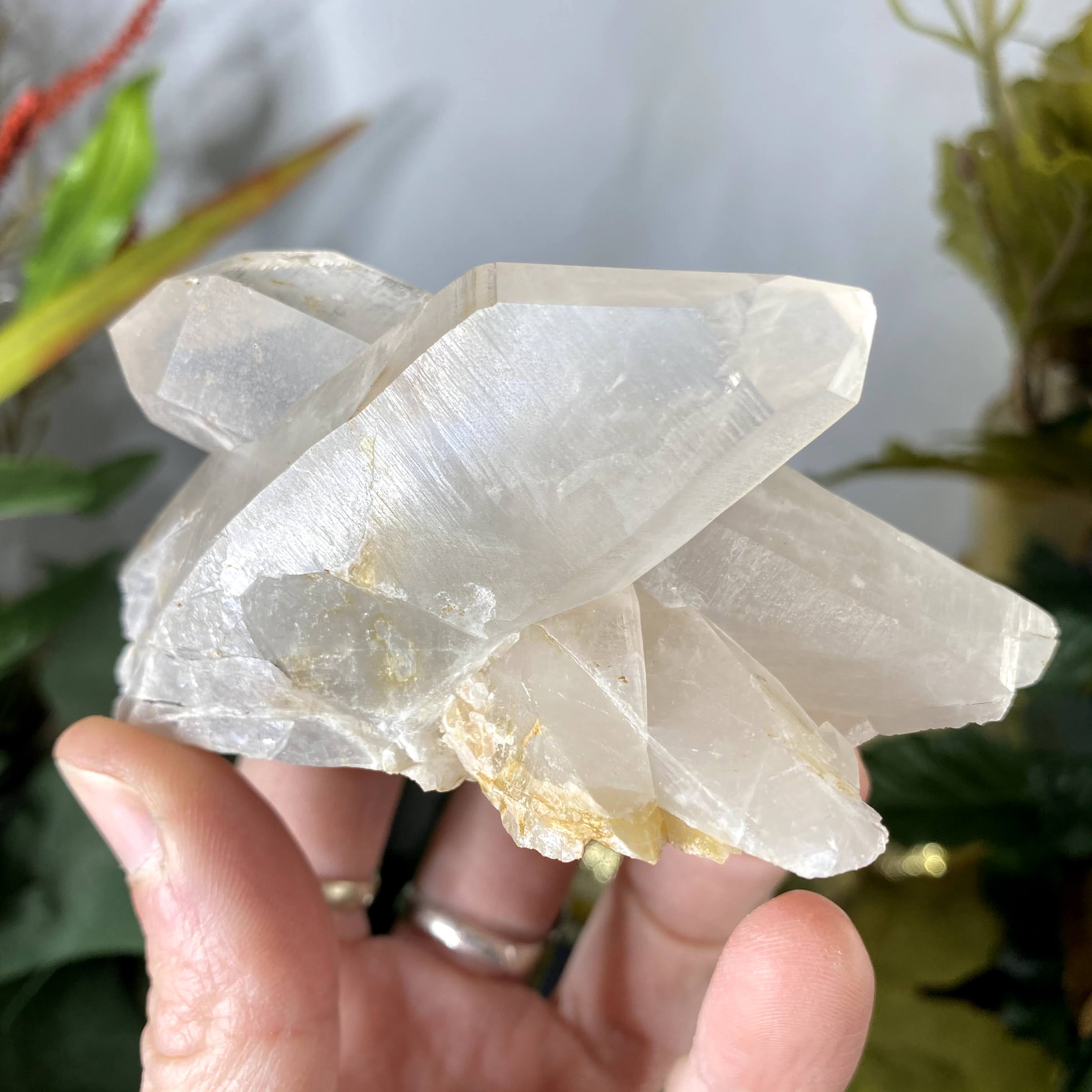 Clear Quartz- Clear Quartz Crystal! (#B151)