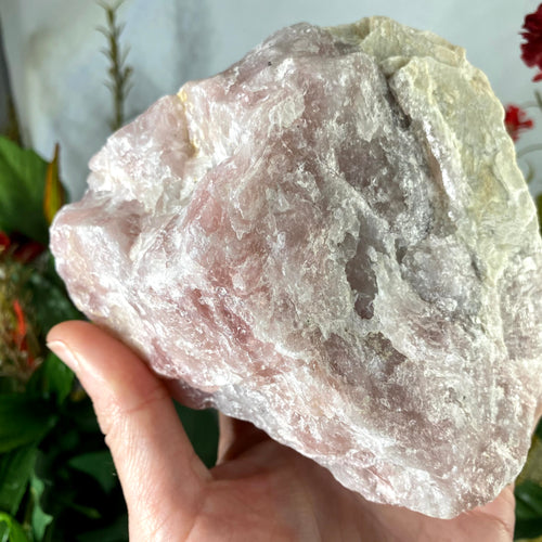 Rose Quartz- Lovely Raw Rose Quartz Rough Stone #981