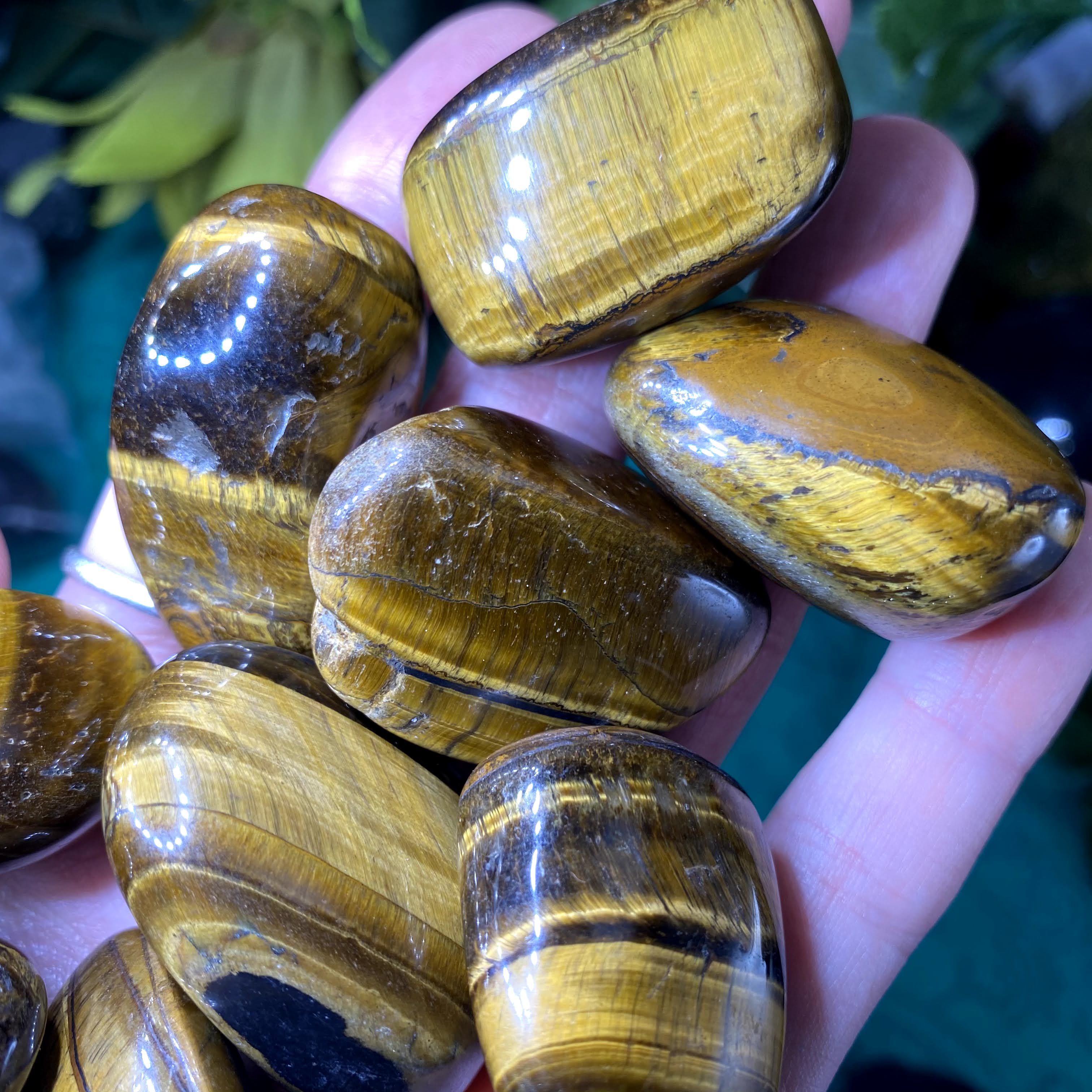 Tiger Eye - Super Cool Tiger Eye Tumbled Stone (Large-B9)